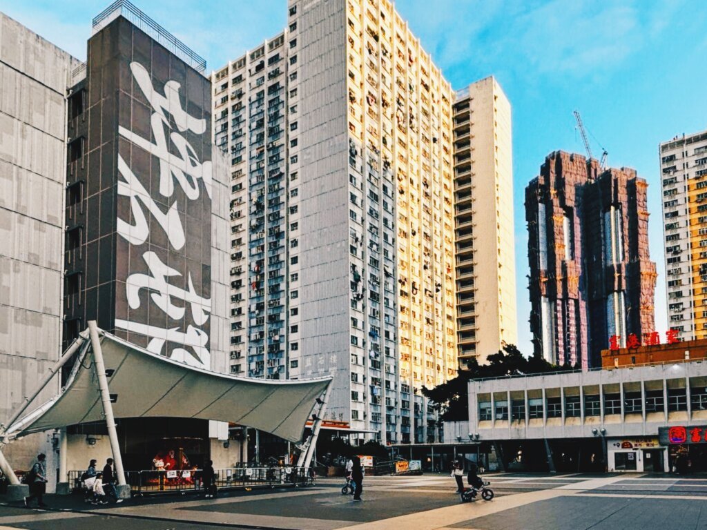 坪石邨戶外中央廣場。