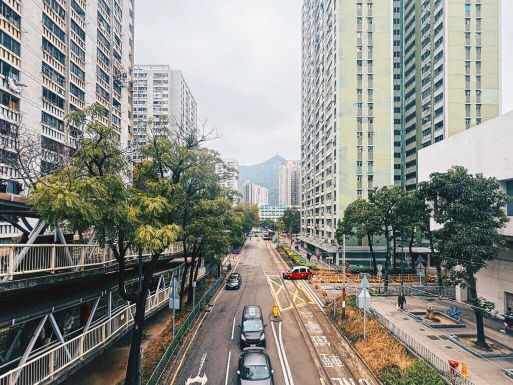 早陣子到中學為巡迴講座主講，最後一站就是到屯門友愛邨。