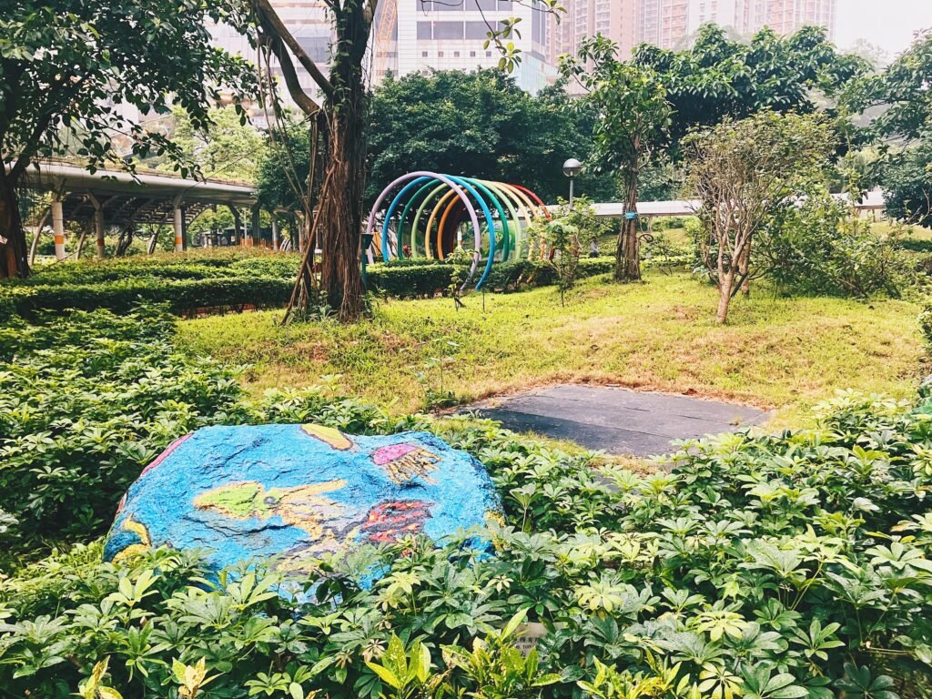 秀茂坪南邨。