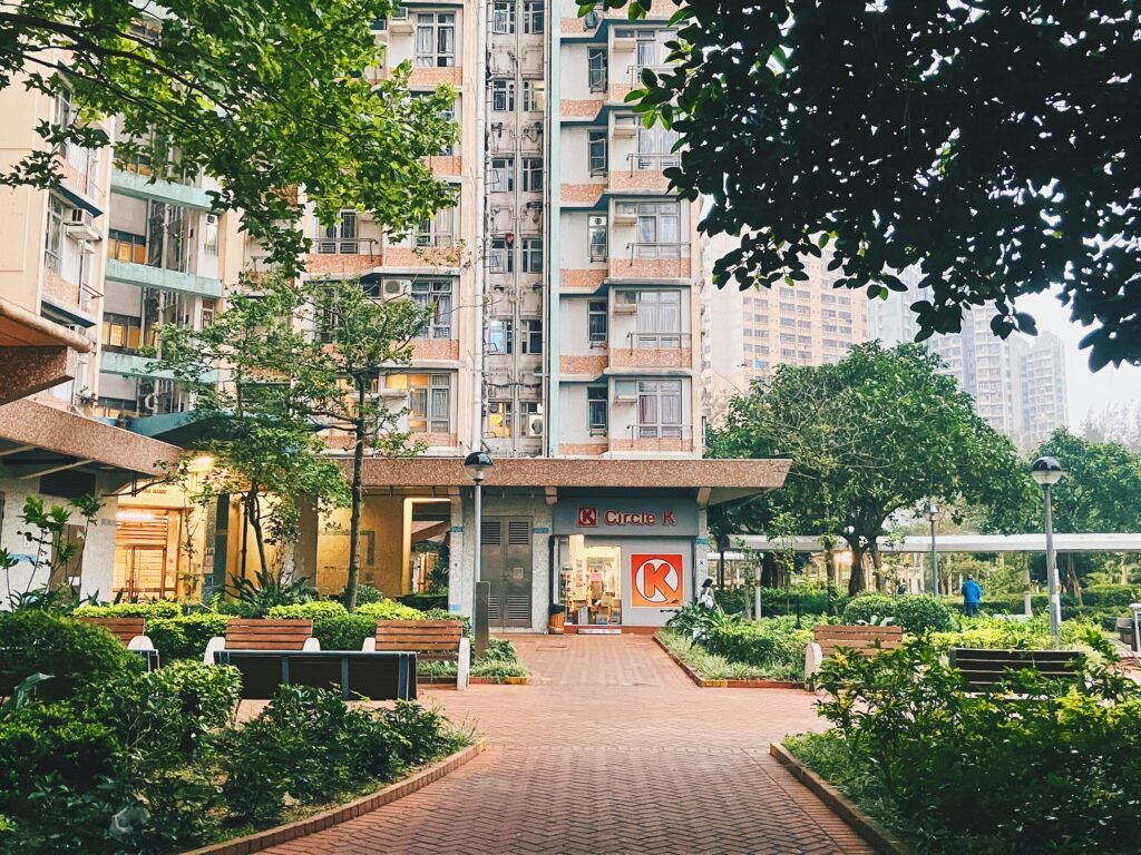 秀茂坪南邨。